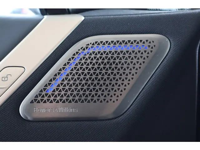 BMW iX M60 High Executive 112 kWh 2023 Elektrisch 15