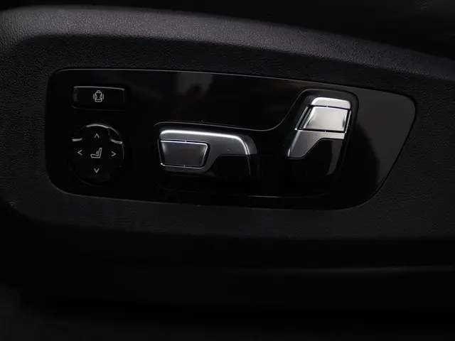 BMW X5 xDrive50e 2024 Hybride Benzine 14