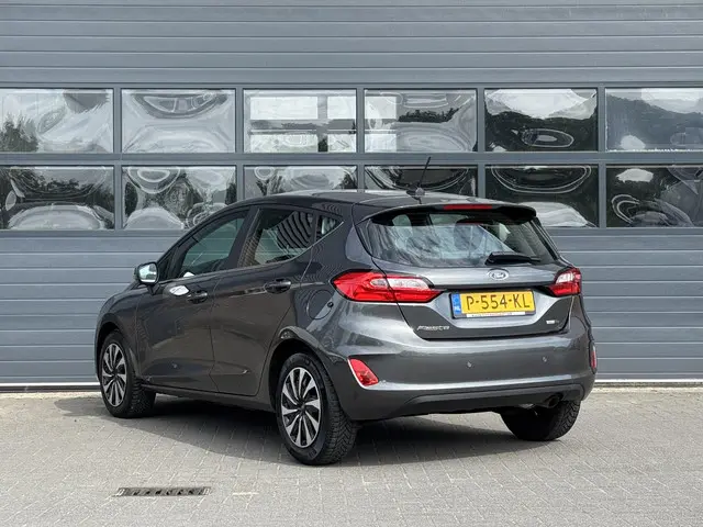 Ford Fiesta 1.0 ECOBOOST HYBRID TITANIUM 2022 Benzine 16
