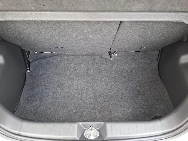 Mitsubishi Space Star 1.2 Connect+ 2023 Benzine 28