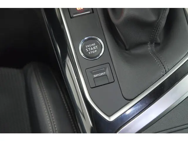Peugeot 5008 PureTech 130 GT 2024 Benzine 49