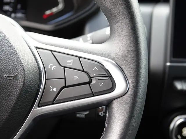 Renault Clio 1.0 TCe 90PK Intens 2022 Benzine 25