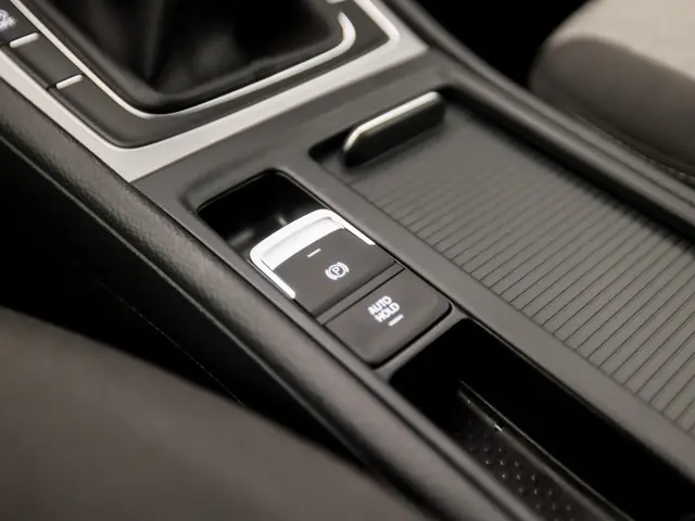 Volkswagen Golf 1.2 TSI Highline 2014 Benzine 23