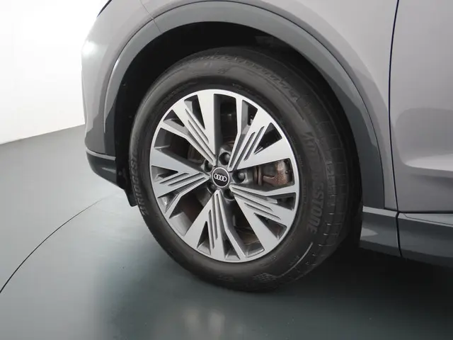 Audi Q4 e-tron 40 Advanced 77 kWh 2021 Elektrisch 12