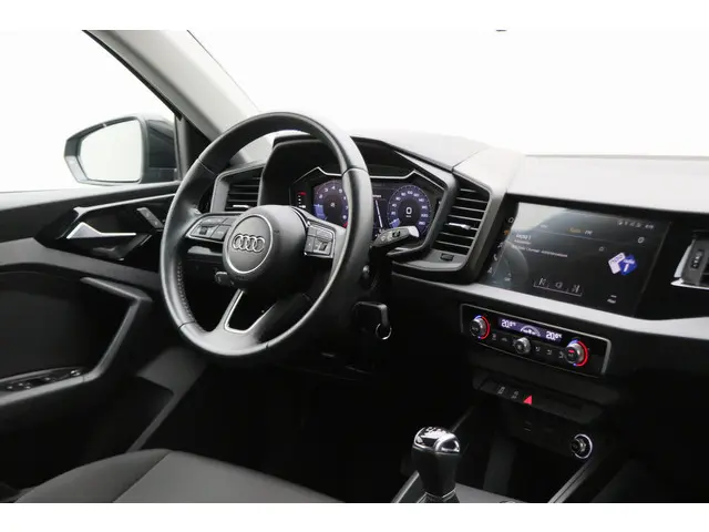 Audi A1 Sportback 25 TFSI epic 2019 Benzine 26