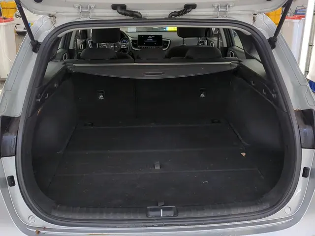 Kia Ceed Sportswagon 1.5 T-GDi DynamicLine 2022 Benzine 12