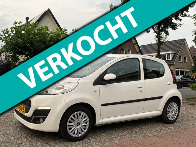 Peugeot 107 1.0 Active 98.000 km NL-AUTO-NAP 2012 Benzine