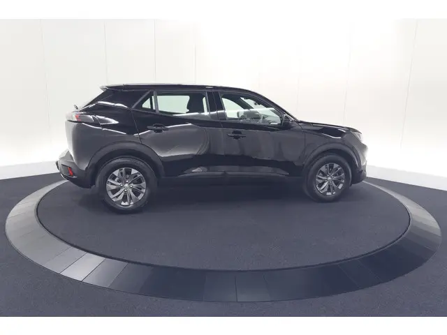 Peugeot 2008 PureTech 130 Active Pack 2023 Benzine 8