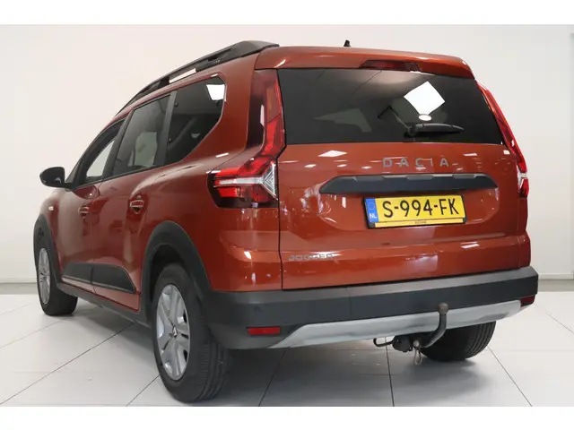 Dacia Jogger 1.0 TCe Comfort 7p. 2022 Benzine 6