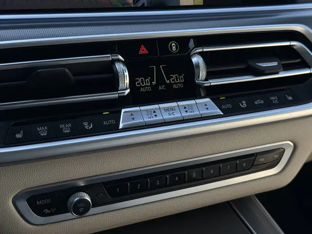 BMW X5 xDrive45e High Executive 2021 Hybride Benzine 36