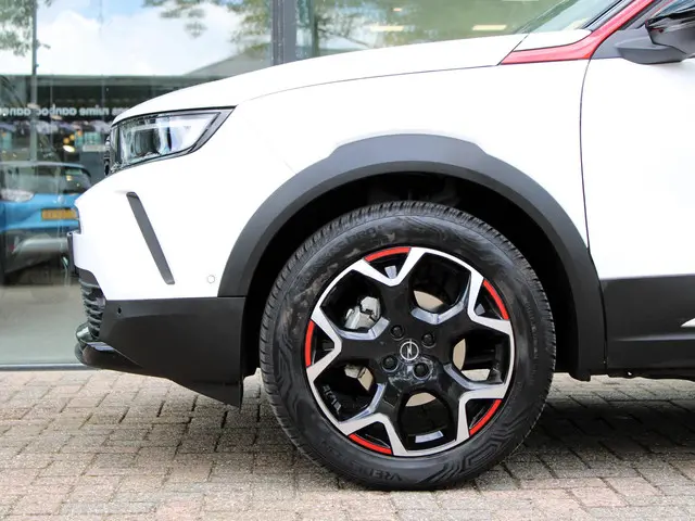 Opel Mokka 1.2 Level 4 2023 Benzine 12