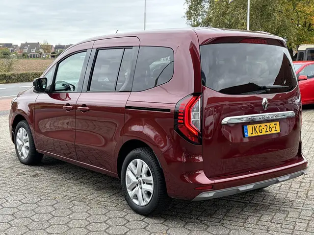 Renault Kangoo 1.3 TCe 100 Luxe L1 2021 Benzine 6