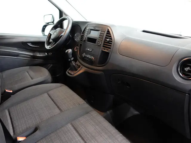 Mercedes-Benz Vito 111 CDI Functional Lang 2019 Diesel 34