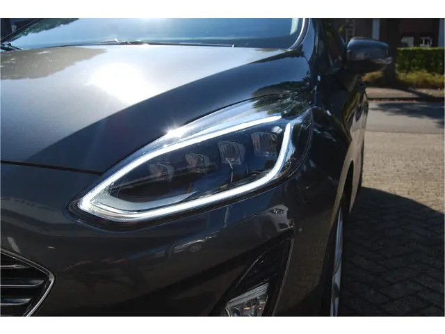 Ford Fiesta 1.0 EcoBoost Titanium 100PK 5DR 2019 Benzine 9