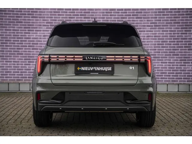 Lynk & Co 01 1.5 More 2025 Hybride Benzine 10