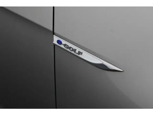 Volkswagen e-Golf E-DITION 2020 Elektrisch 27
