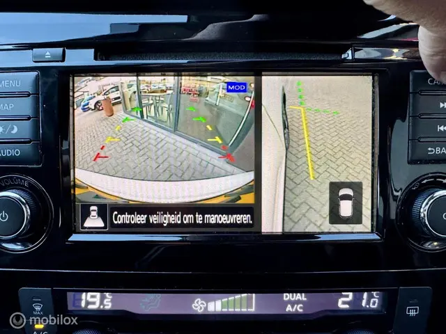 Nissan QASHQAI 1.3 DIG-T Business Edition 2020 Benzine 12