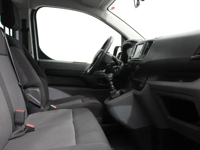 Opel Vivaro Combi 1.5 CDTI L3H1 2022 Diesel 27
