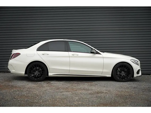 Mercedes-Benz C-Klasse AMG 43 4MATIC 2016 Benzine 13