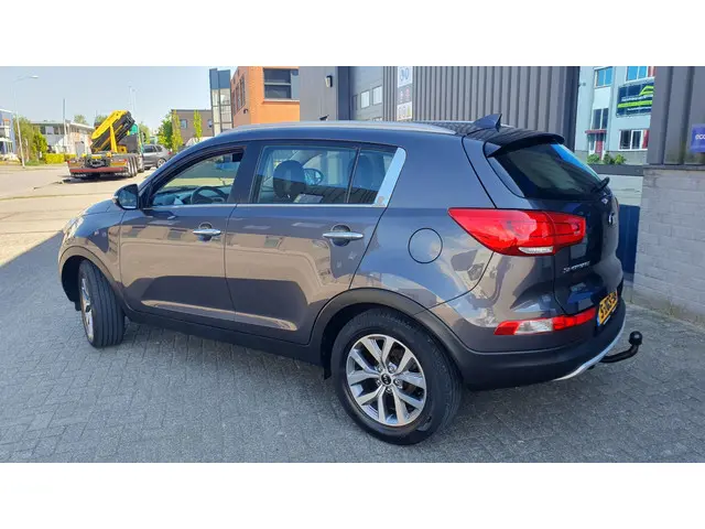 Kia Sportage 1.6 GDI BusinessLine 2015 Benzine 24