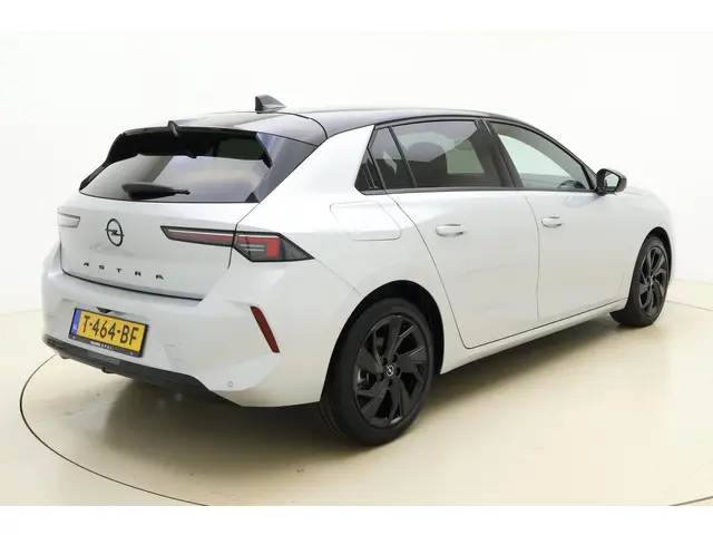 Opel Astra 2
