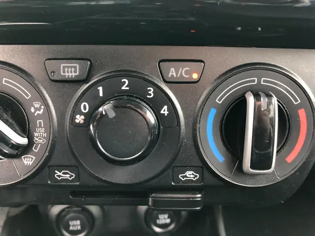 Suzuki Swift 1.2 Select 2018 Benzine 14