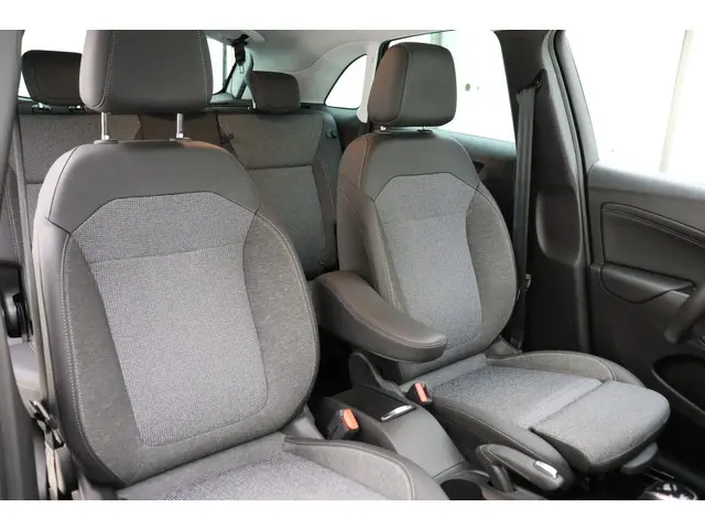 Opel Crossland 1.2T 130pk Automaat Elegance 2024 Benzine 7