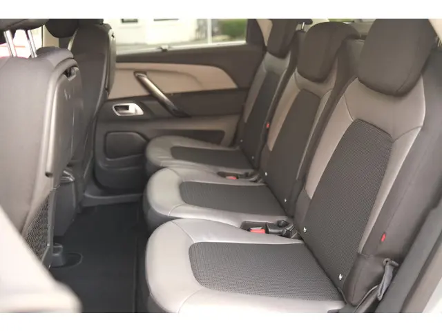 Citroën C4 Picasso THP 165 Automaat Shine 2017 Benzine 26