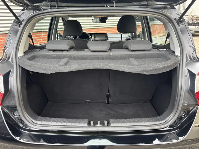 Hyundai i10 1.0 Comfort 5-zits | Automaat | 2021 Benzine 24