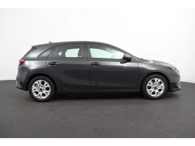 Kia Ceed 1.0 T-GDi Comfort 2023 Benzine 9