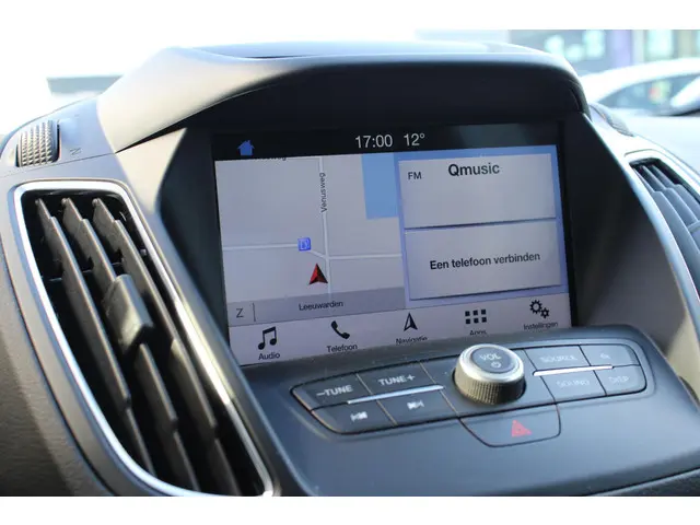Ford Grand C-Max 1.0 Titanium 2018 Benzine 32