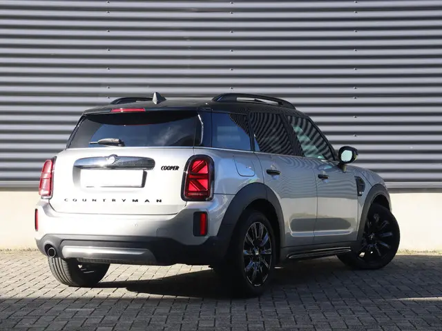 MINI Countryman Cooper 2023 Benzine 2