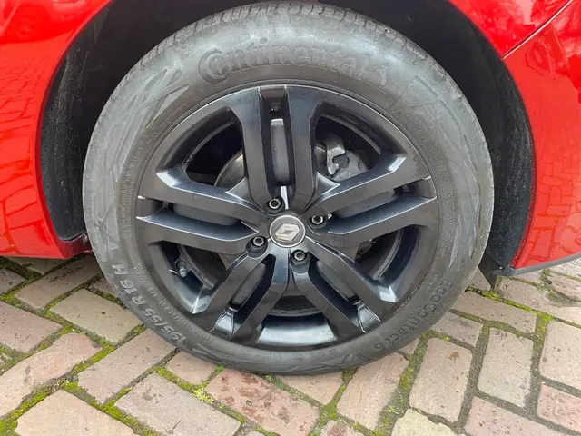 Renault Clio 0.9 TCe Zen Navigatie 2017 Benzine 11