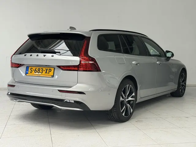 Volvo V60 2