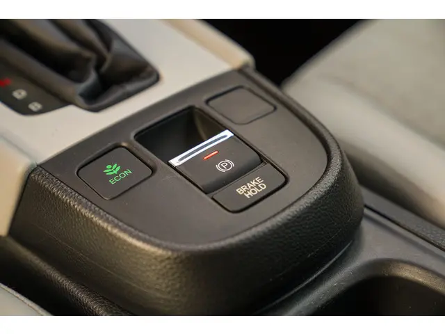 Honda Jazz 1.5i e:HEV ELEGANCE 2021 Hybride Benzine 19