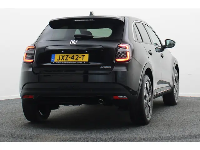 Fiat 600 1.2 Hybrid La Prima 2025 Hybride Benzine 20