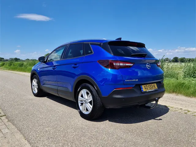 Opel Grandland X 1.2 Turbo 2019 Benzine 3