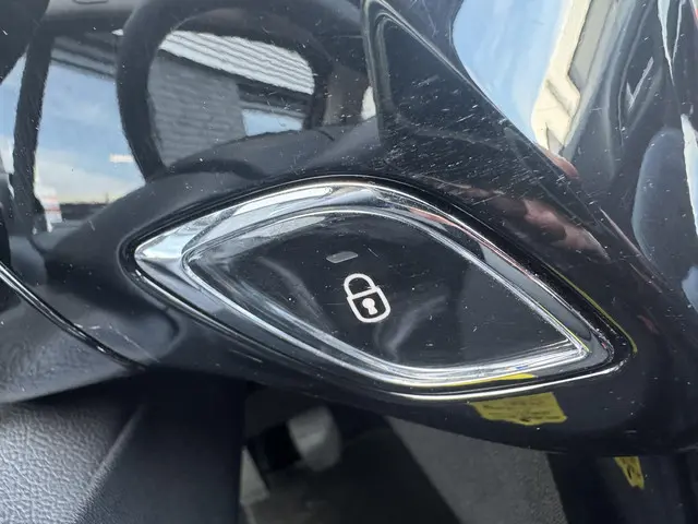 Citroën C3 1.0 PureTech Exclusive 2015 Benzine 38