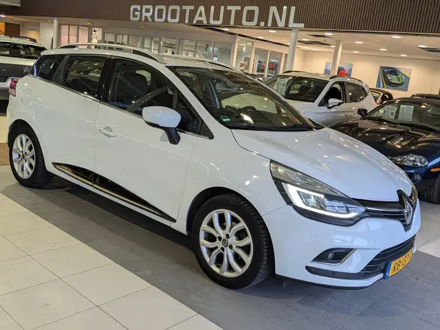Renault Clio Estate 0.9 TCe Intens 2017 Benzine