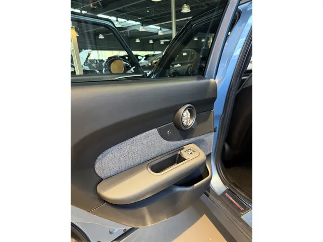 MINI Clubman Mini 1.5 Cooper Business 2017 Benzine 13