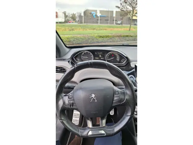 Peugeot 208 1.6 VTi XY navi LM org NL 2014 Benzine 4