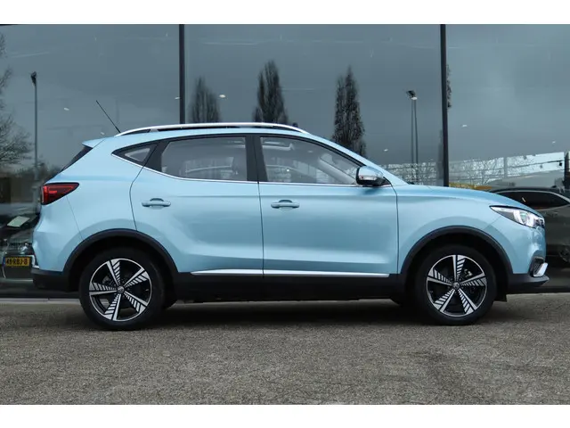 MG ZS EV MG LUXURY 45KWH 2021 Elektrisch 10
