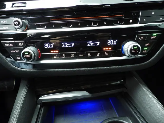 BMW 5 Serie Sedan 530e 2019 Hybride Benzine 14