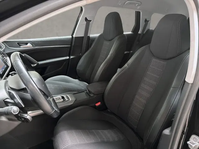 Peugeot 308 SW 1.2 PureTech Allure 2019 Benzine 12