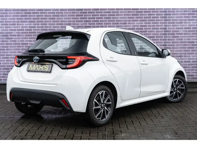Toyota Yaris 1.5 Hybrid Dynamic 2022 Hybride Benzine 17