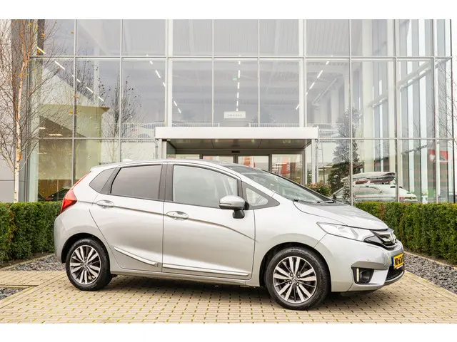Honda Jazz 1.3i VTEC ELEGANCE 2017 Benzine 24