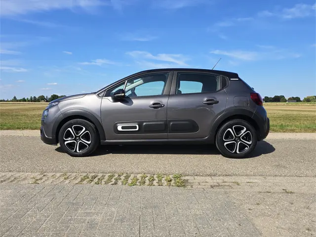 Citroën C3 1.2 PureTech 2022 Benzine 2