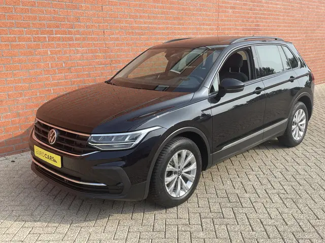 Volkswagen Tiguan 1.5 TSI 150pk DSG Life 2021 Benzine 4