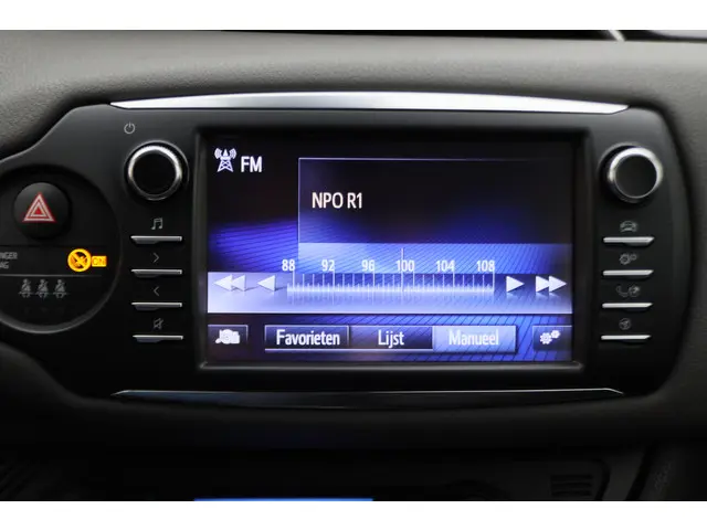 Toyota Yaris 1.5 Hybrid Executive 2018 Hybride Benzine 5