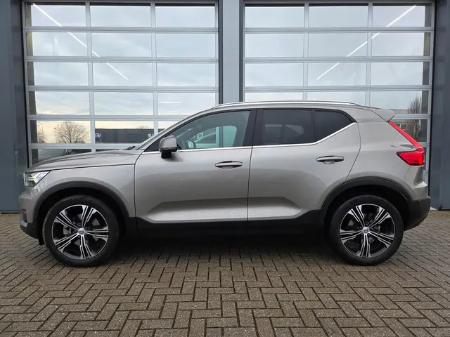 Volvo XC40 2.0 T4 Inscription 2019 Benzine 2